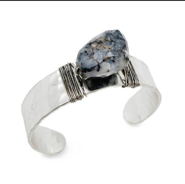 Armband Merlinit/Dendritisk Opal 594EA304 3446 428E 9840 4897E8262F08 by Mintaka Kristaller & Soul Care