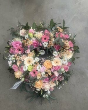 Begravning öppet hjärta rosa nr 6